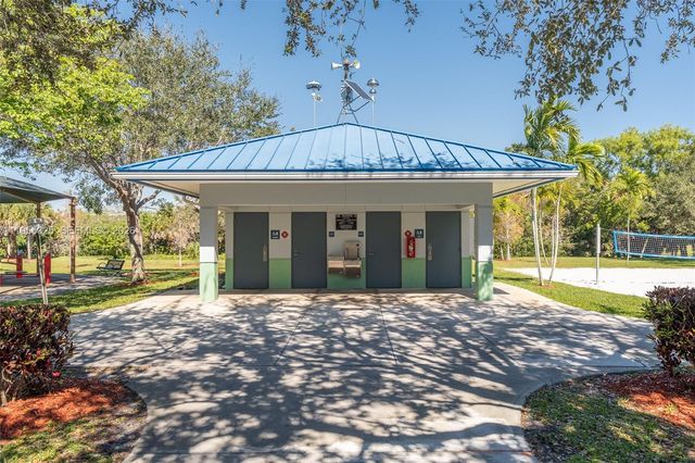 804 Cypress Grove Ln 308, Pompano Beach, FL 33069