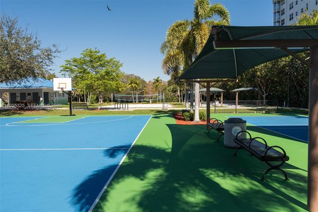 804 Cypress Grove Ln 308, Pompano Beach, FL 33069