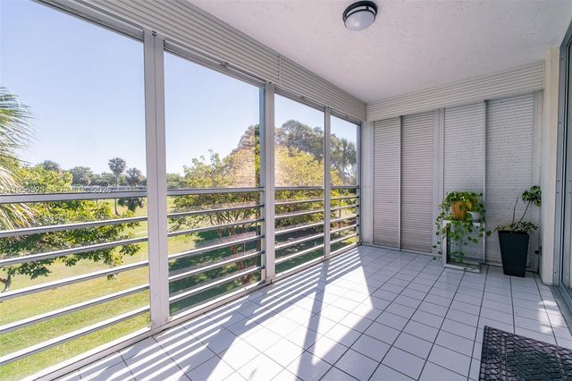 804 Cypress Grove Ln 308, Pompano Beach, FL 33069