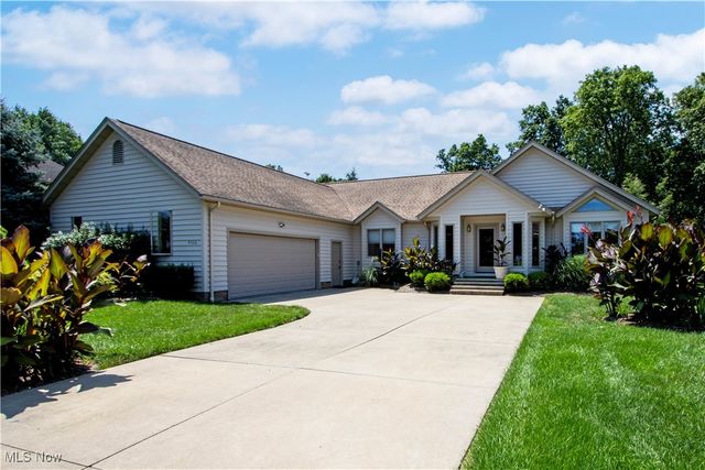4366 Woodlake Trail, Wooster, OH 44691