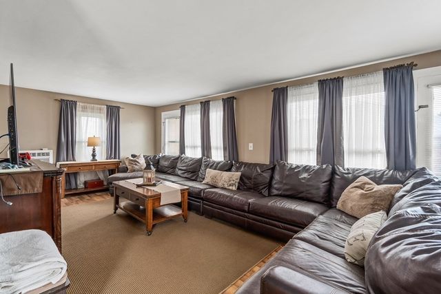 71 Silver Lake 71, Newton, MA 02458