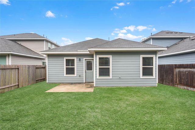 24750 Russet Bluff Trail, Houston, TX 77336