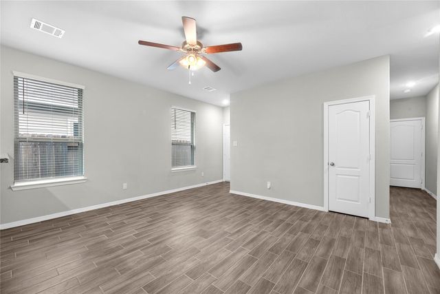 24750 Russet Bluff Trail, Houston, TX 77336