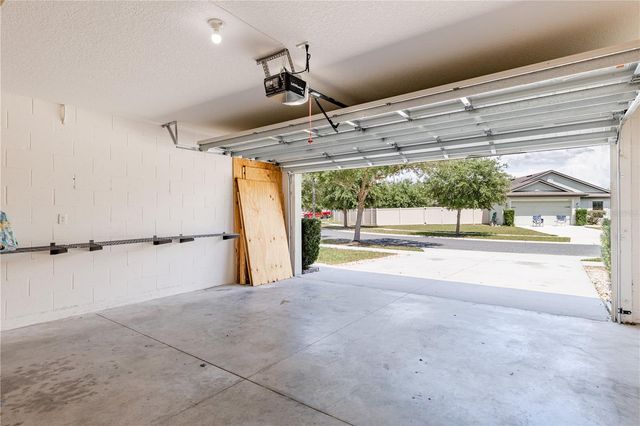 2428 BEXLEY DRIVE, Tavares, FL 32778