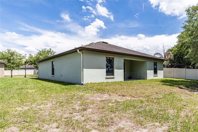 2428 BEXLEY DRIVE, Tavares, FL 32778