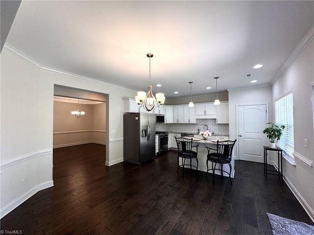 204 Shadow Trail, Clemmons, NC 27012