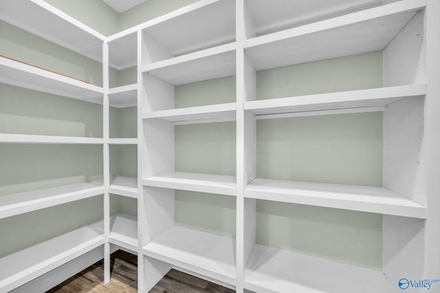 21746 Pinebrook Drive, Athens, AL 35614