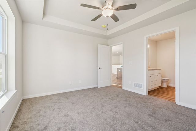 7106 Waterview Drive SW, Cedar Rapids, IA 52404