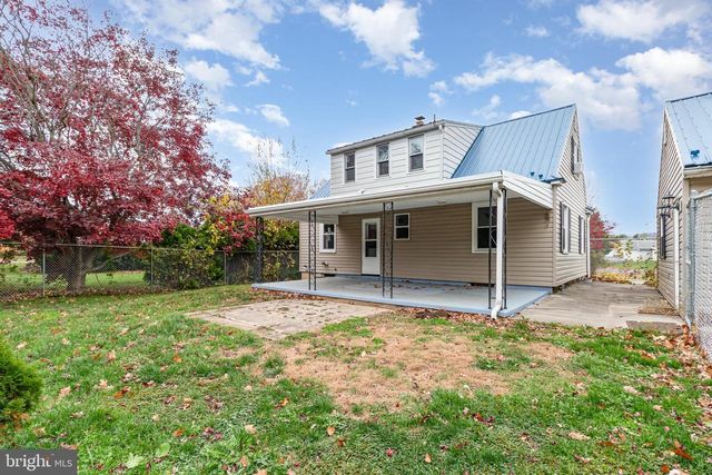 914 E CHERRY ST, Palmyra, PA 17078