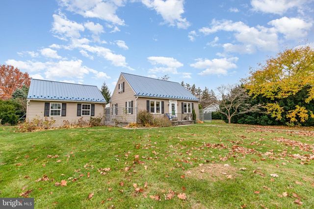 914 E CHERRY ST, Palmyra, PA 17078