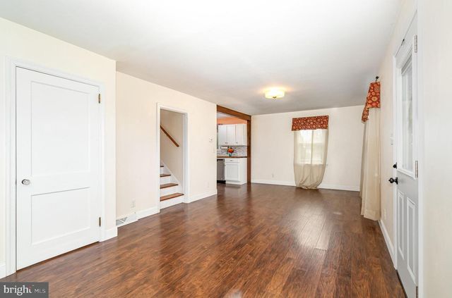 914 E CHERRY ST, Palmyra, PA 17078