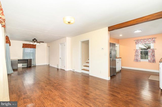 914 E CHERRY ST, Palmyra, PA 17078