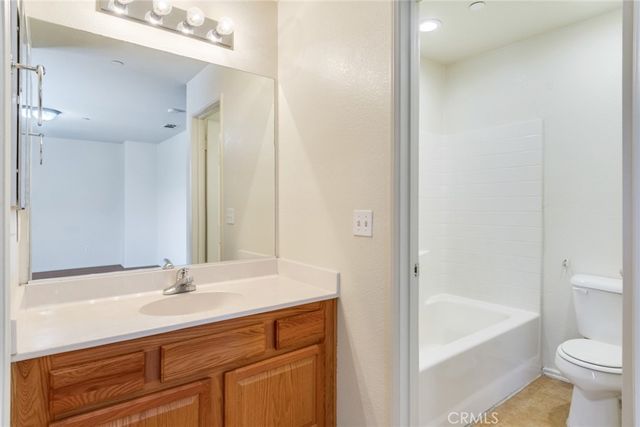 1555 Orange Avenue 404, Redlands, CA 92373