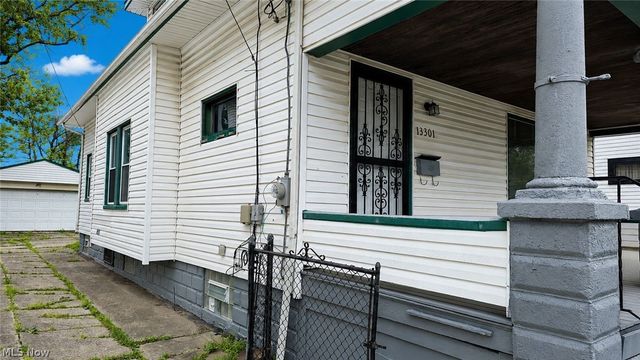 13301 Caine Avenue, Cleveland, OH 44105