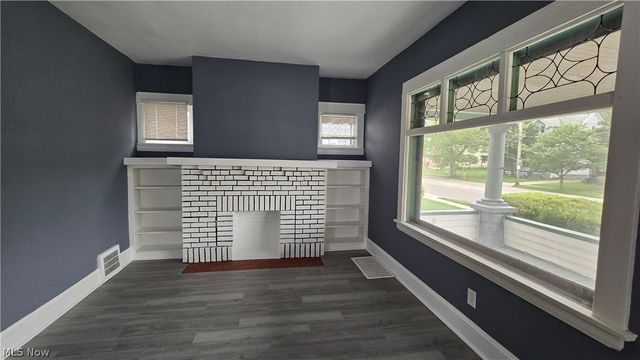 13301 Caine Avenue, Cleveland, OH 44105