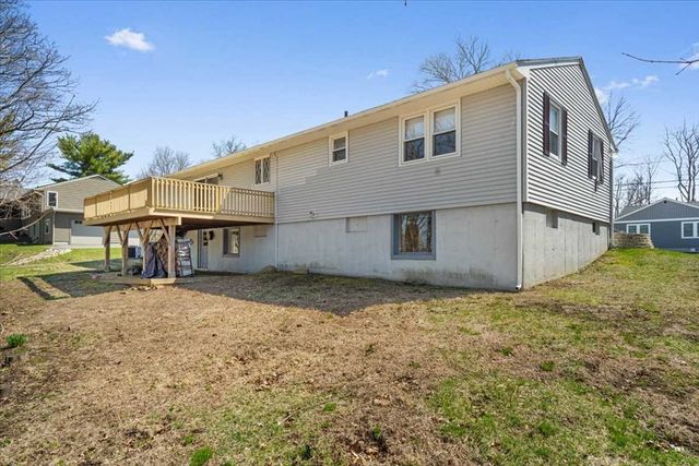 77 Zenith Dr, Worcester, MA 01602