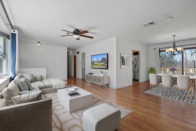 77 Zenith Dr, Worcester, MA 01602