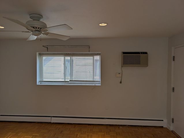 35 Homer Ave 7, Cambridge, MA 02138