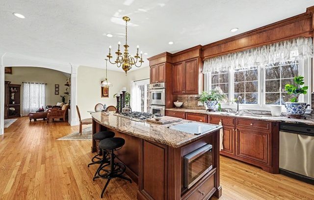 13 West Butterfly Way, Lincoln, RI 02865