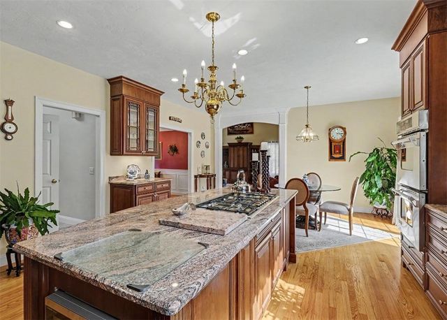 13 West Butterfly Way, Lincoln, RI 02865