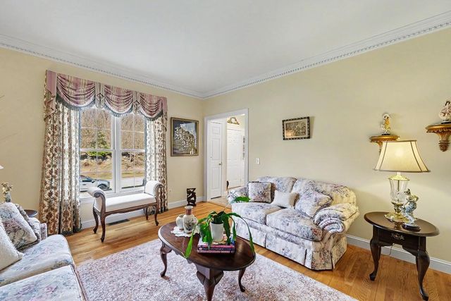 13 West Butterfly Way, Lincoln, RI 02865