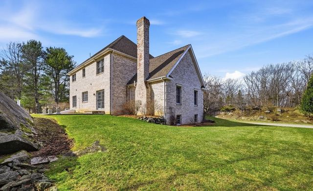 13 West Butterfly Way, Lincoln, RI 02865