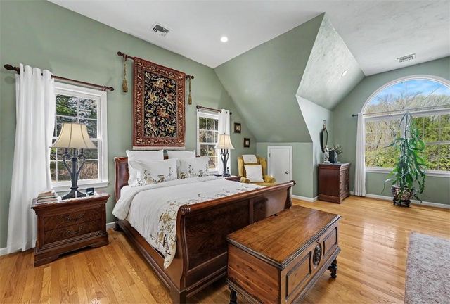 13 West Butterfly Way, Lincoln, RI 02865