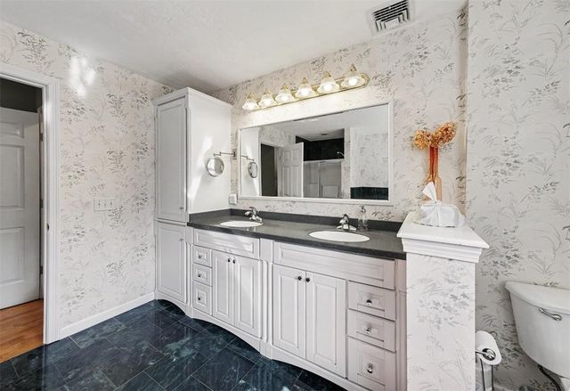 13 West Butterfly Way, Lincoln, RI 02865