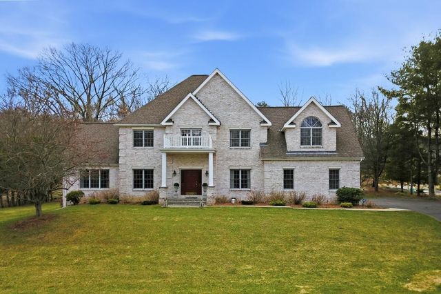 13 West Butterfly Way, Lincoln, RI 02865
