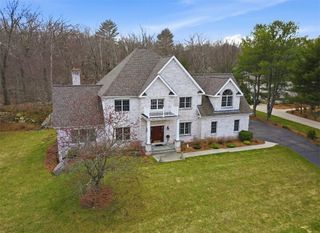 13 West Butterfly Way, Lincoln, RI 02865