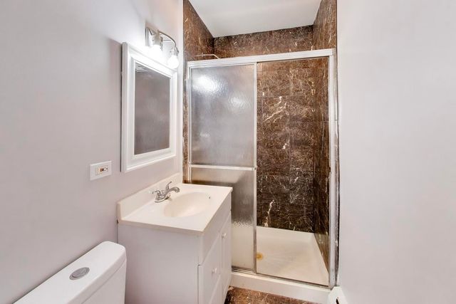 7123 N Damen Avenue 6E, Chicago, IL 60645