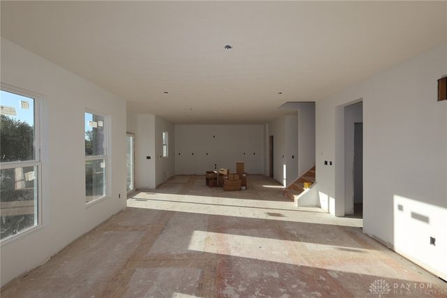 460 Crossing Lane 8299, Miami Twp, OH 45449