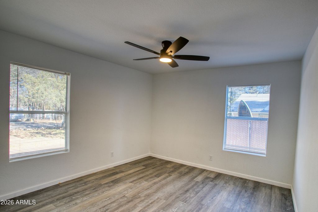 Image 14 of property listing at 3251 Harmony Avenue, Pinetop-lakeside, AZ 85929