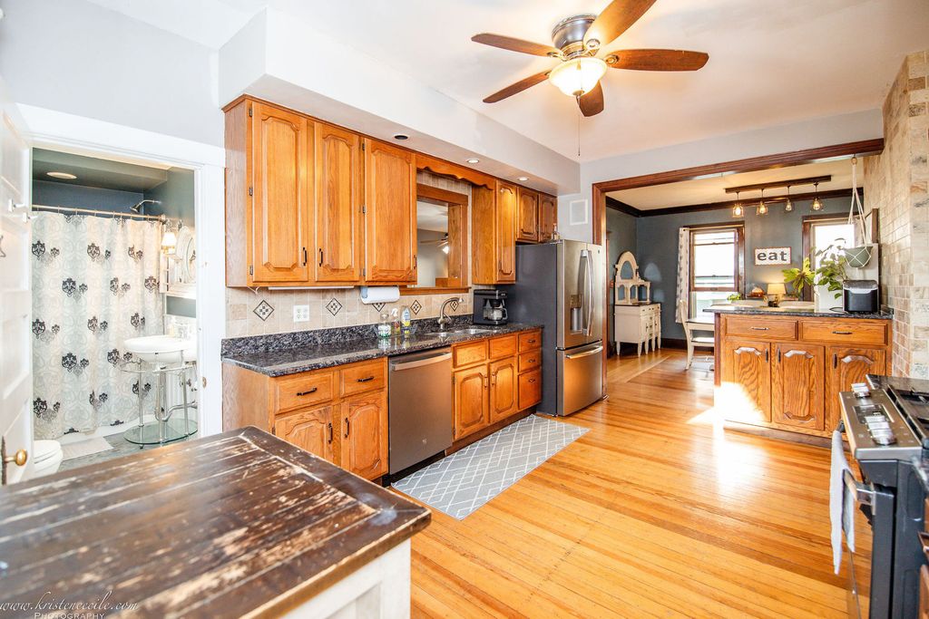 Image 24 of property listing at 109 W North Street, Peotone, IL 60468