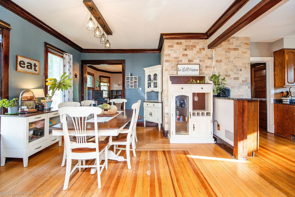 Image 27 of property listing at 109 W North Street, Peotone, IL 60468