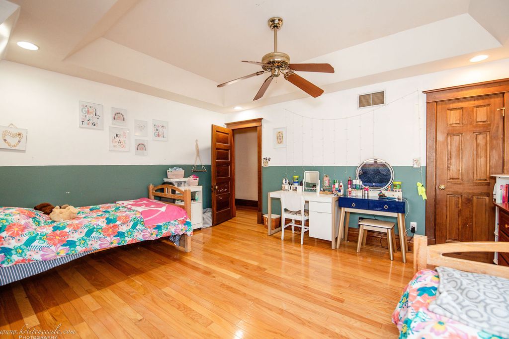 Image 42 of property listing at 109 W North Street, Peotone, IL 60468