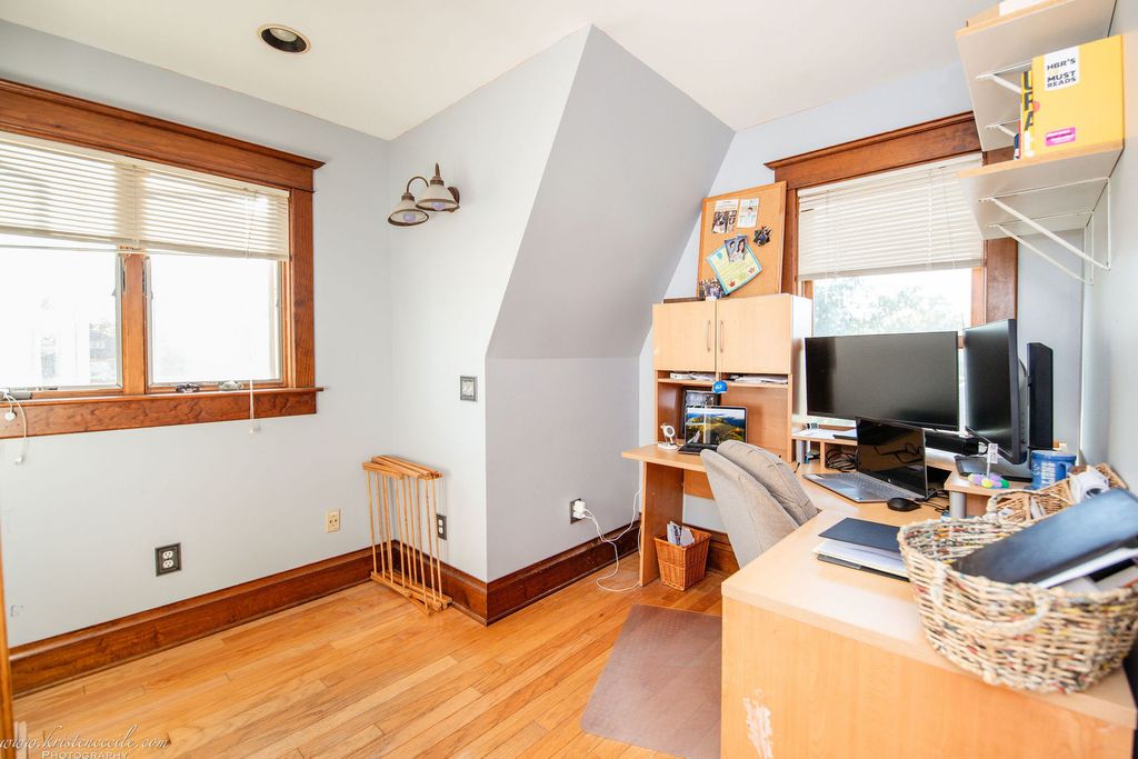 Image 43 of property listing at 109 W North Street, Peotone, IL 60468