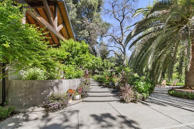 6516 Landis Ave, Carmichael, CA 95608