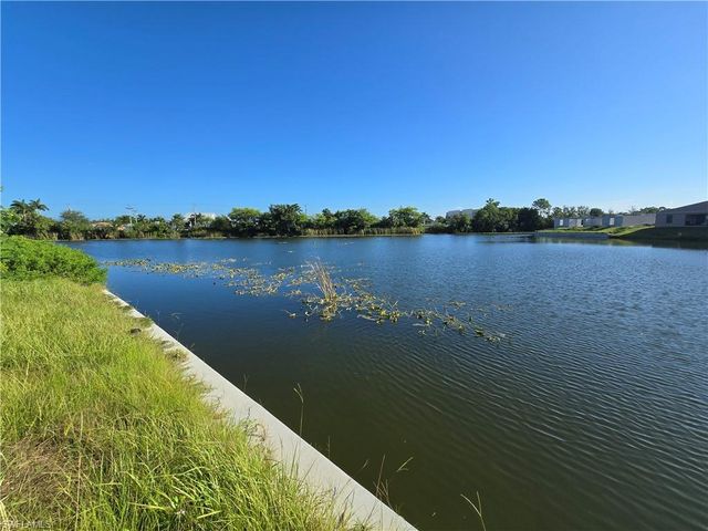 1301 SE 5th CT, Cape Coral, FL 33990