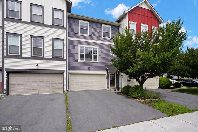 102 GRETCHEN CT, Stephenson, VA 22656