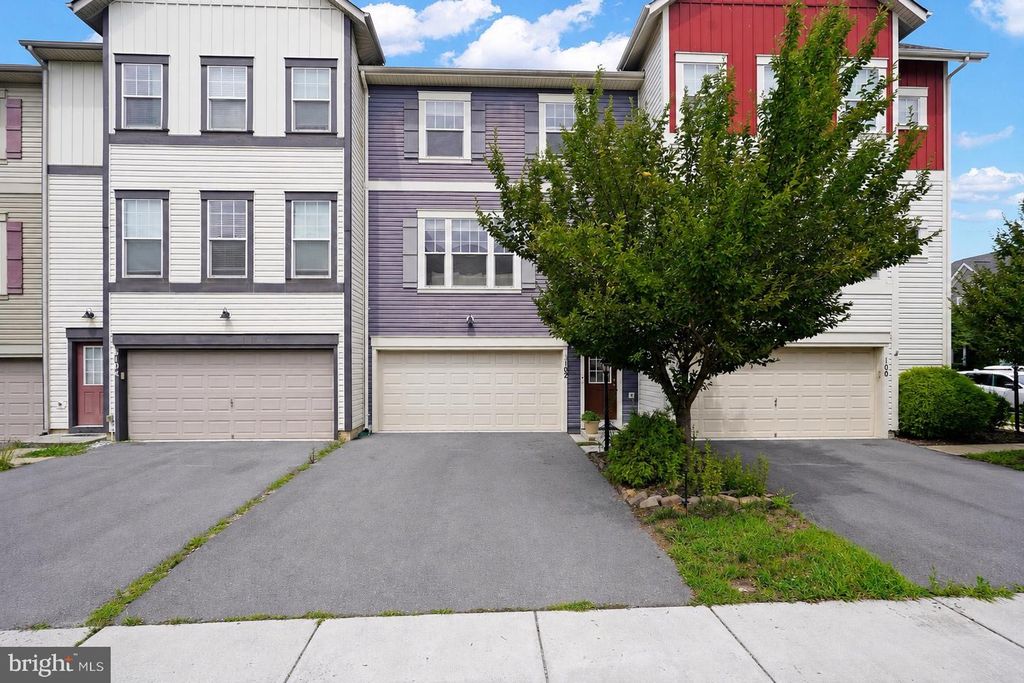 102 GRETCHEN CT, Stephenson, VA 22656