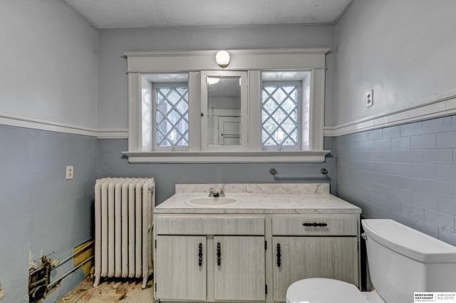 2144 Washington Street, Lincoln, NE 68502