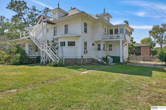 2144 Washington Street, Lincoln, NE 68502