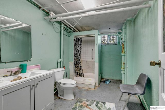 2144 Washington Street, Lincoln, NE 68502