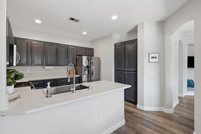 638 Sumner Way 1, Oceanside, CA 92058