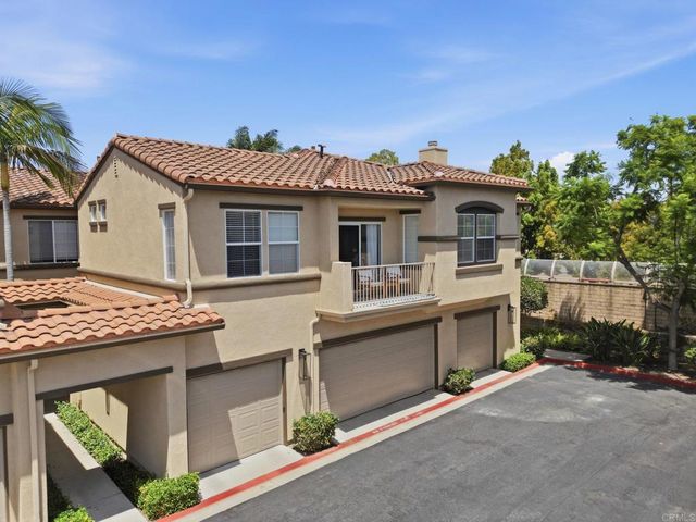 638 Sumner Way 1, Oceanside, CA 92058