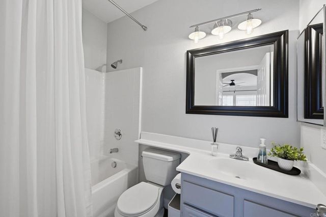 638 Sumner Way 1, Oceanside, CA 92058
