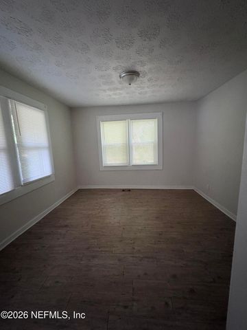 5779 SW CARVER Circle SW, Jacksonville, FL 32208