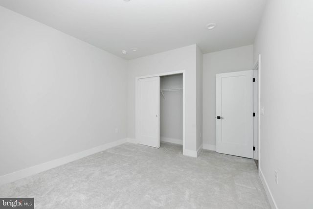 305 MANION ALY, King Of Prussia, PA 19406