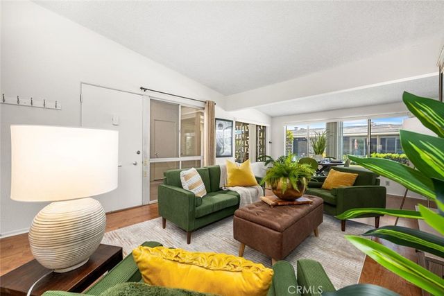 13451 Danbury Lane 133E, Seal Beach, CA 90740